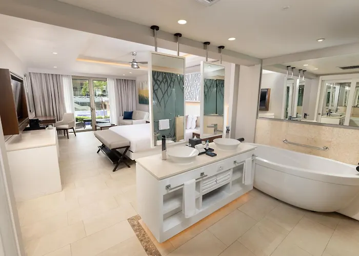 Royalton Hideaway Riviera Cancun, An Autograph Collection Resort-adults Only Resort